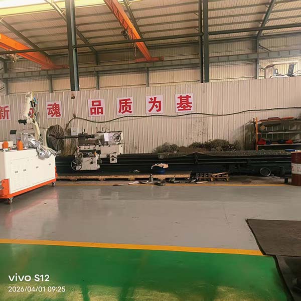 大型立车和激光焊机